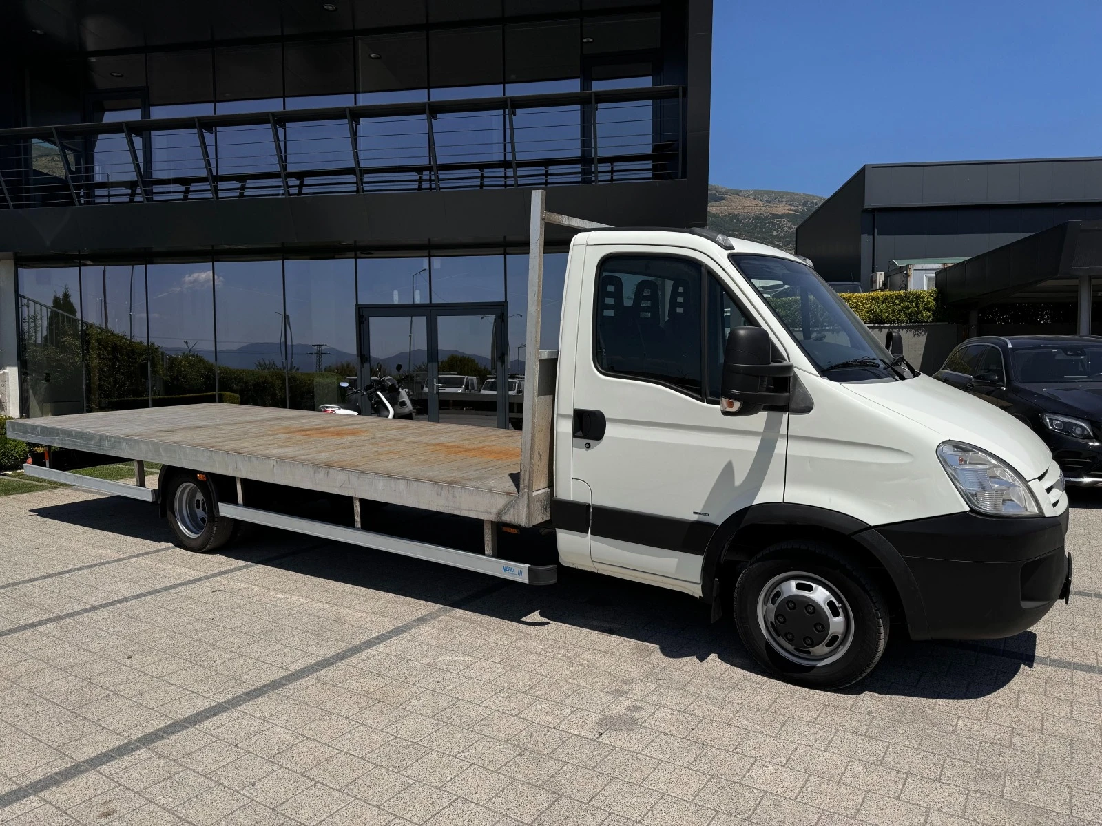 Iveco Daily 50C18 3.5т. 5.50м. х 2.20м. - изображение 2