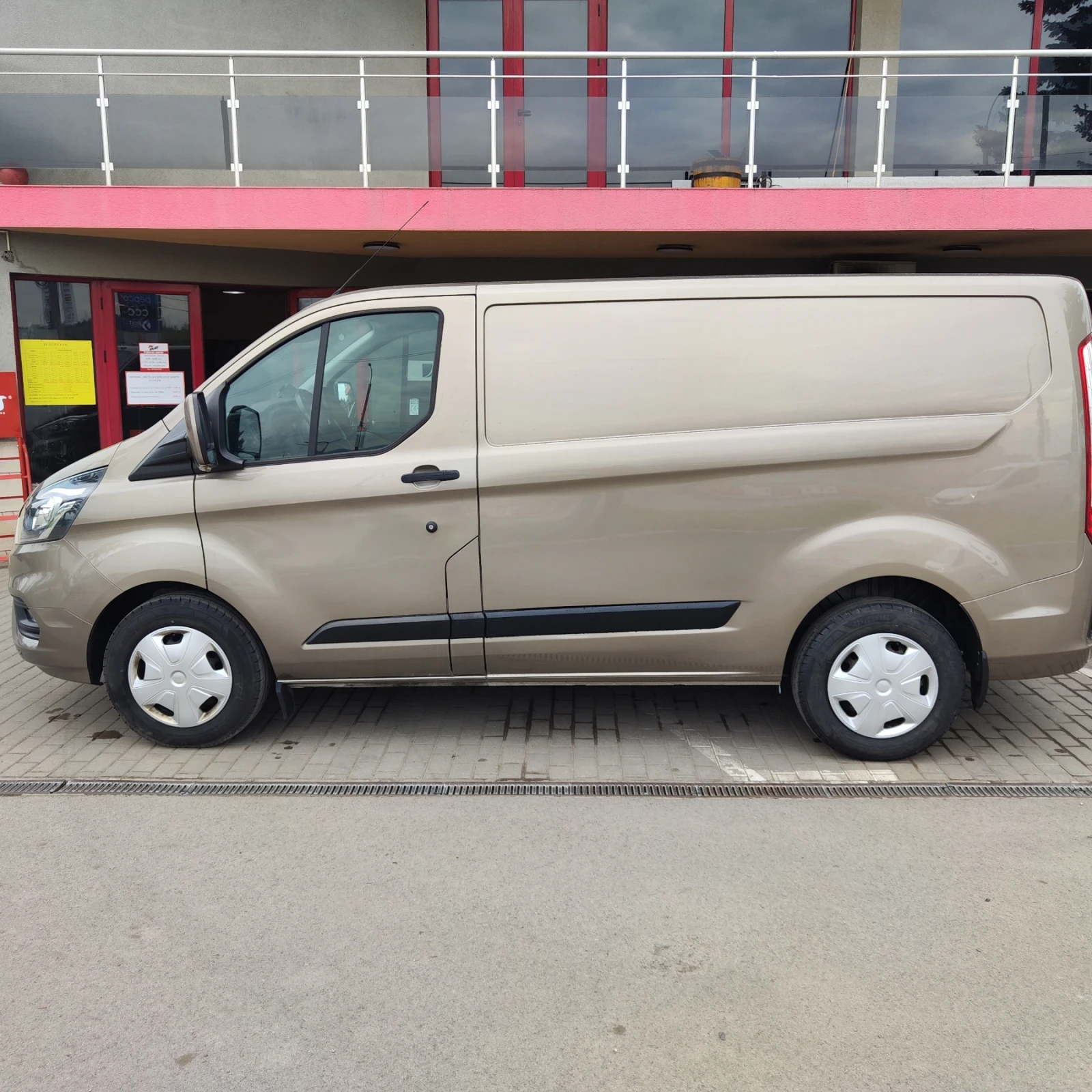 Ford Transit Custom  - изображение 2
