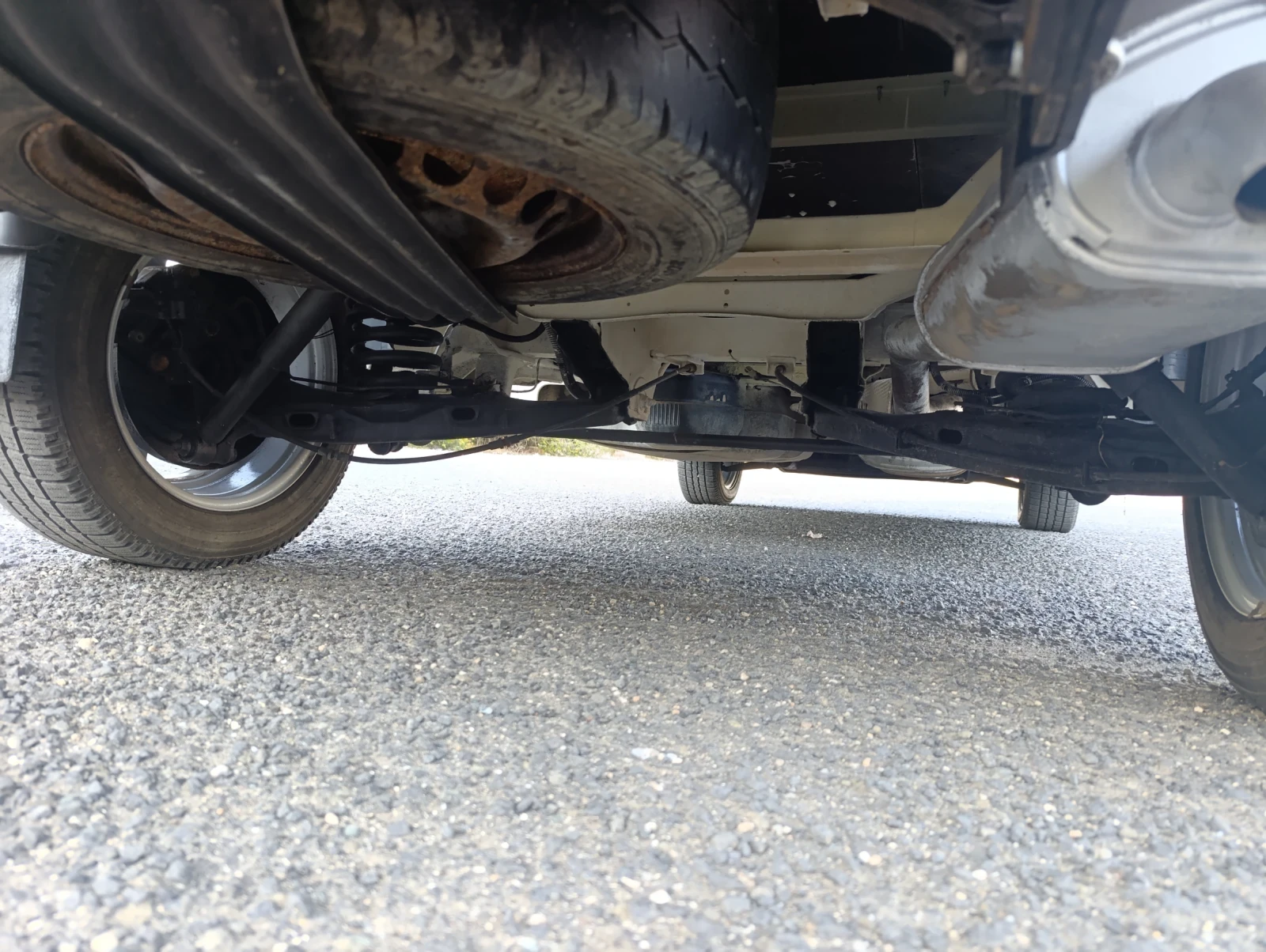 VW Transporter, снимка 8 - Бусове и автобуси - 55710509