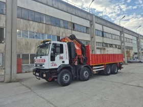 Iveco Trakker Камион с кран, снимка 2