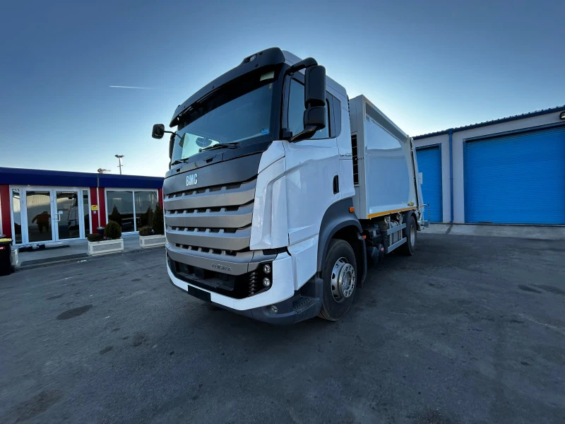 BMC TGR 2032 · 2024