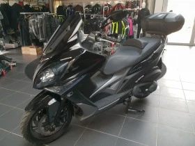 Kymco Xciting 400i ABS, 2018г. , само на 2000km закупен от БГ, снимка 1