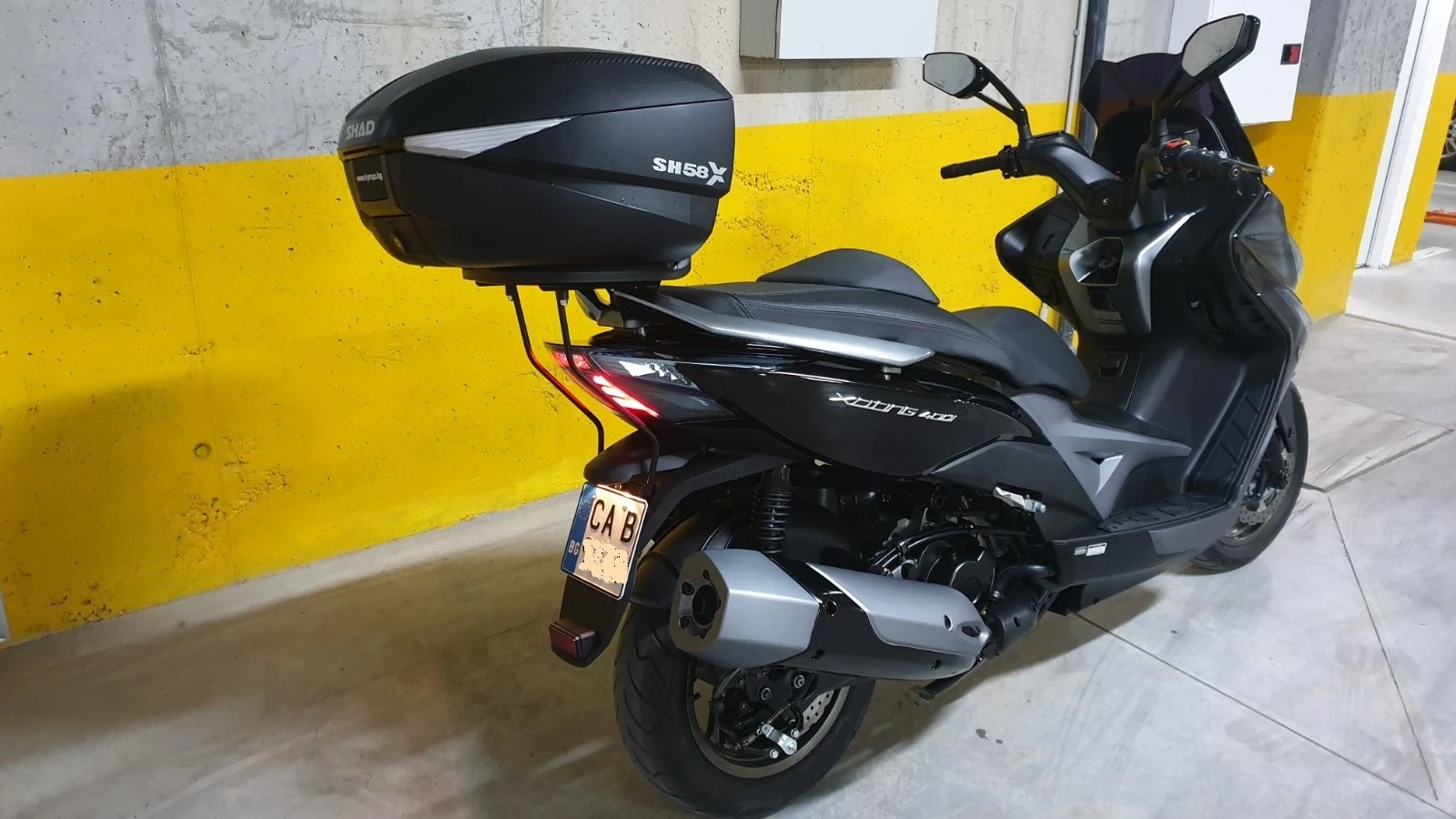 Kymco Xciting 400i ABS, 2018г. , само на 2000km закупен от БГ - изображение 10