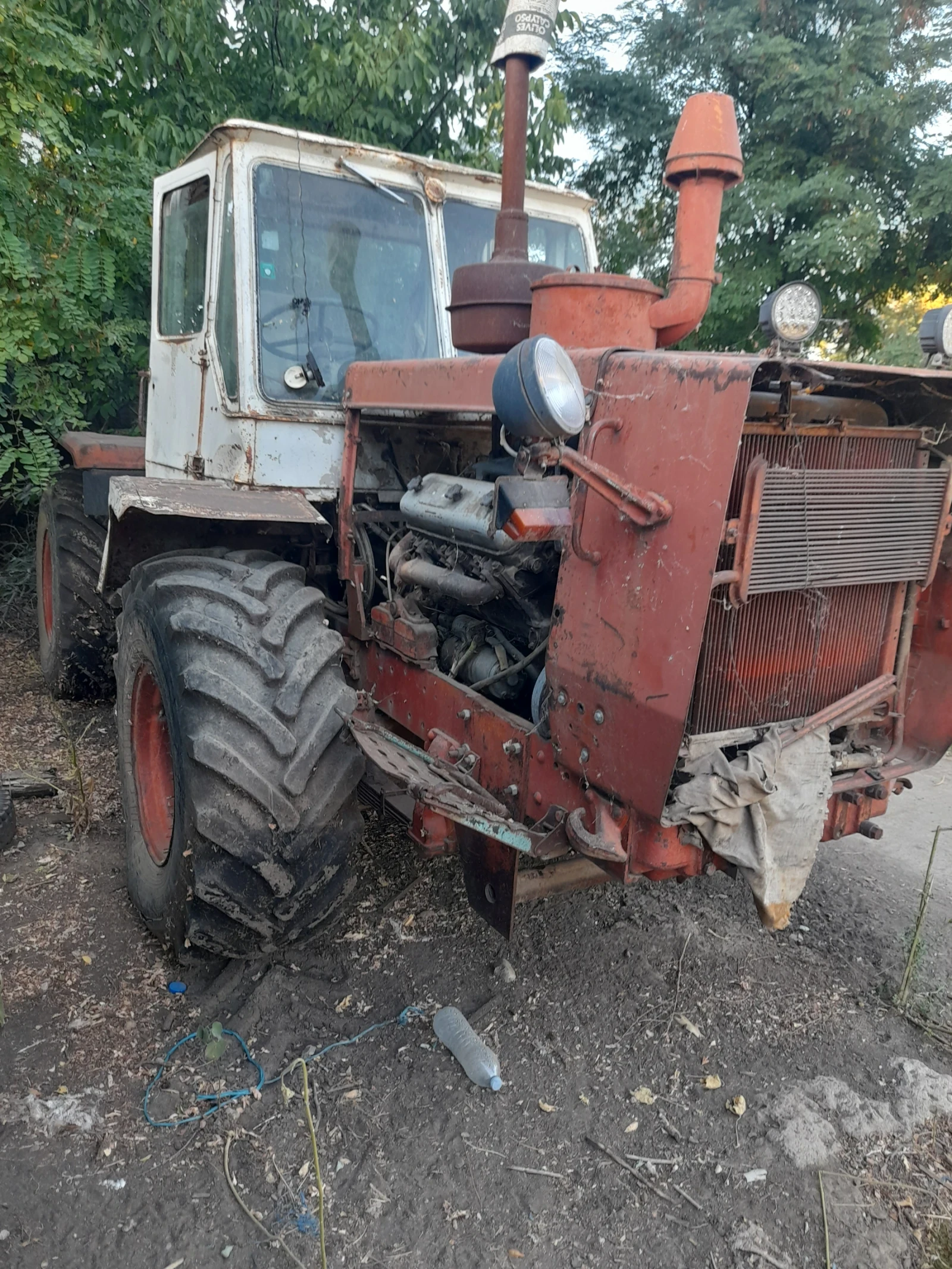 Трактор Т Т 150, снимка 6 - Селскостопанска техника - 56005594