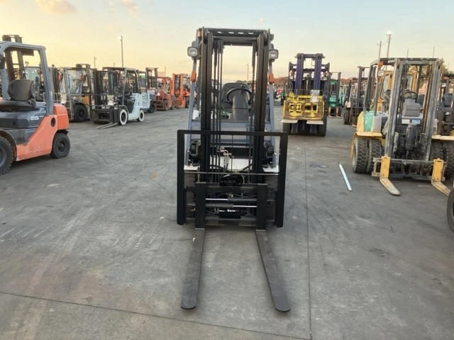  UniCarriers     | Mobile.bg   4