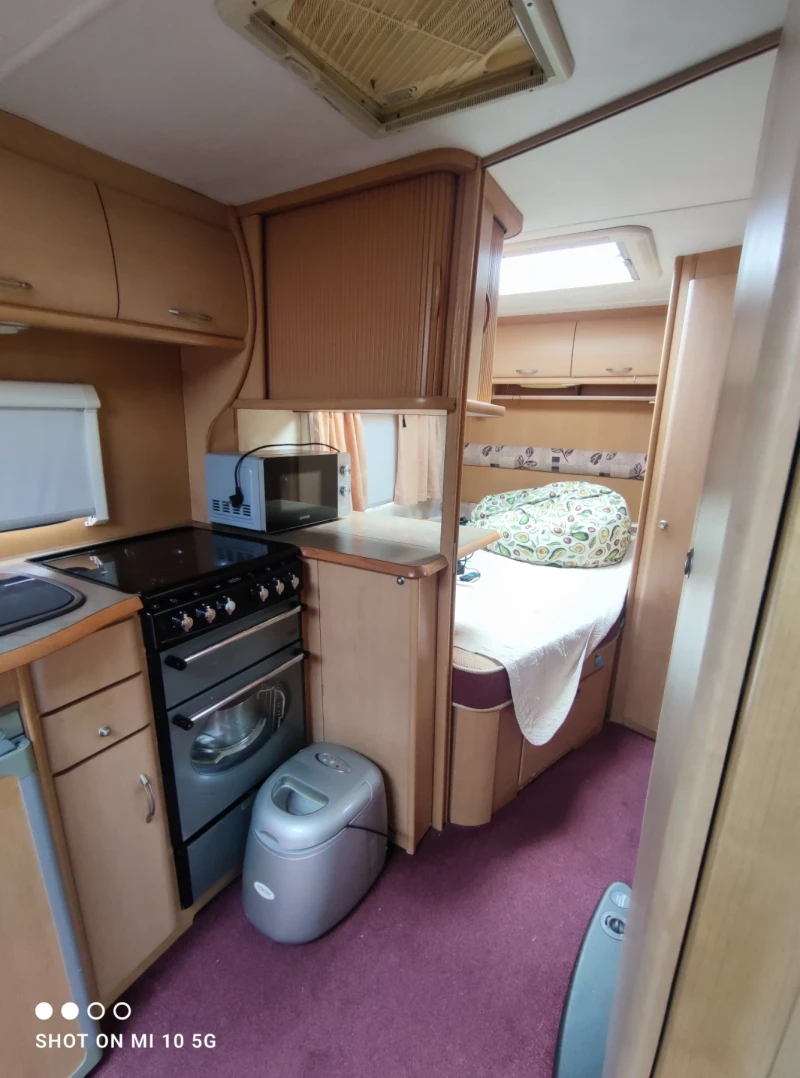 Каравана ABI Френска спалня, снимка 4 - Каравани и кемпери - 52506745