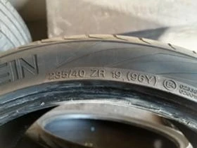 Гуми Летни 235/40R19, снимка 8
