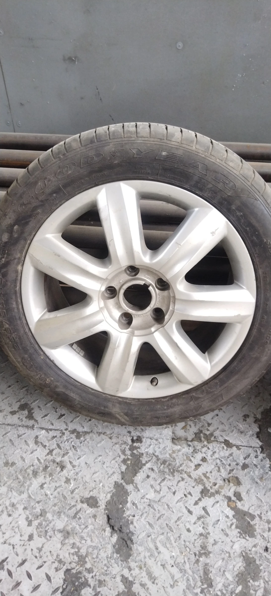    255/50R19  Audi Q7 | Mobile.bg   10