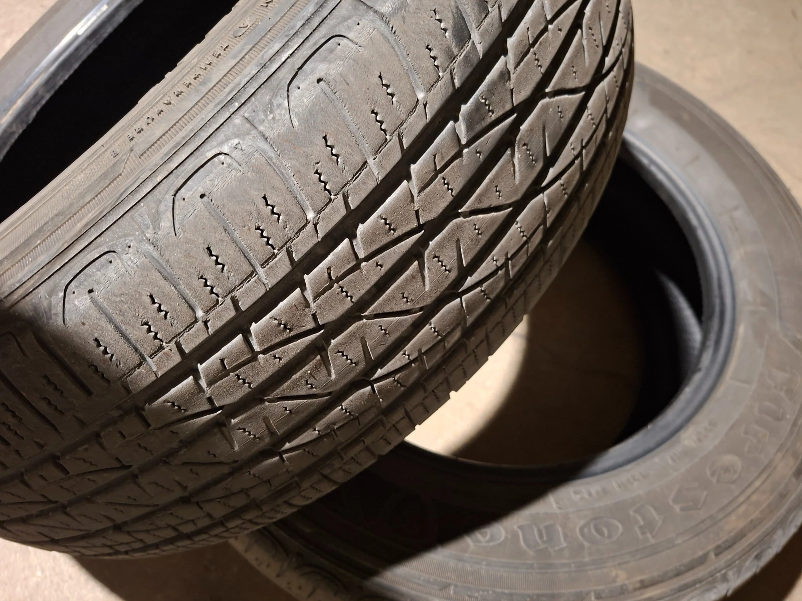 Гуми Всесезонни 225/65R17