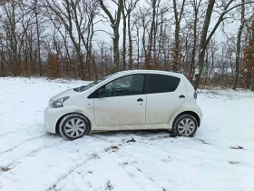 Toyota Aygo, снимка 3