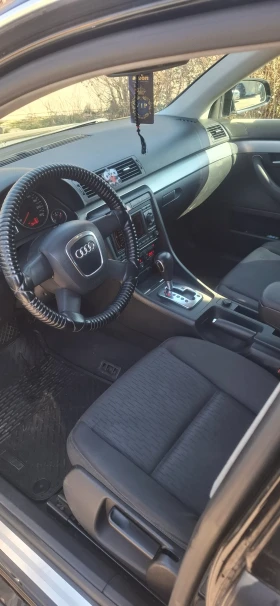 Audi A4 2.0 TDI 140 к.с, снимка 9