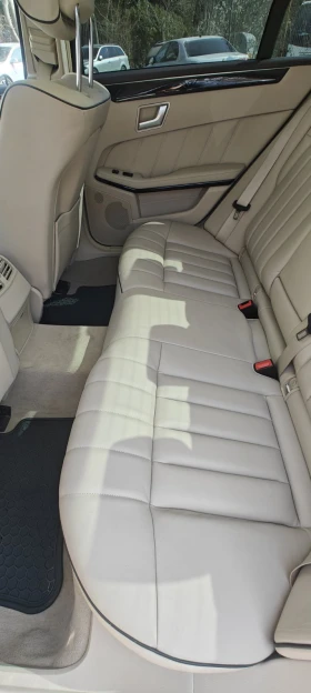 Mercedes-Benz E 400, снимка 10