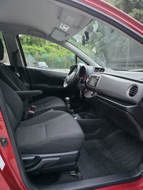 Toyota Yaris 1.4D4-D * NAVI* KAMERA* BURGUNDY* TOP* , снимка 15