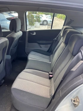 Renault Megane, снимка 8