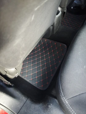 Peugeot 208, снимка 13