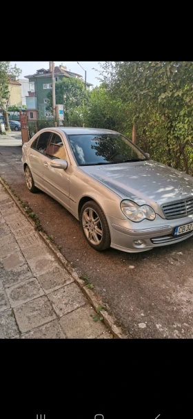 Mercedes-Benz C 220, снимка 14