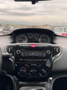 Lancia Ypsilon 1.3i Euro5B, снимка 13