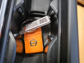 Volvo V60 Cross Country * ULTIMATE * CARFAX /360/NAVI/PANO/DIS, снимка 8