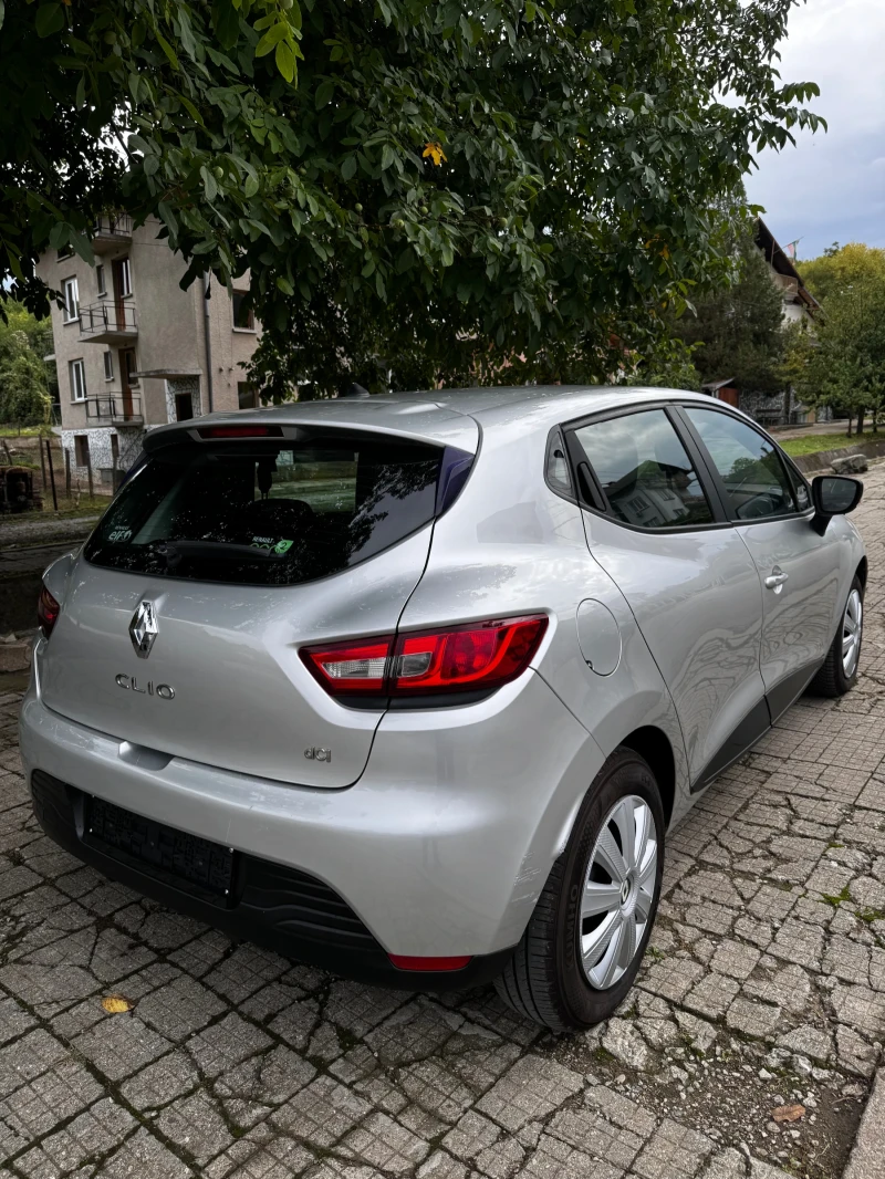 Renault Clio, снимка 6 - Автомобили и джипове - 47239181