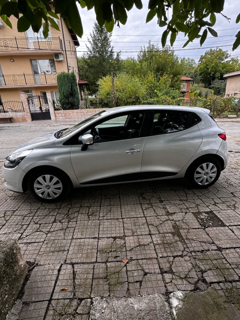 Renault Clio, снимка 3 - Автомобили и джипове - 47239181