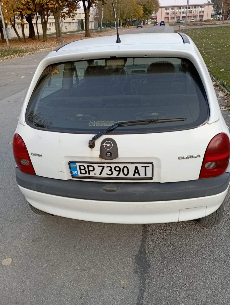 Opel Corsa, снимка 10 - Автомобили и джипове - 48025928