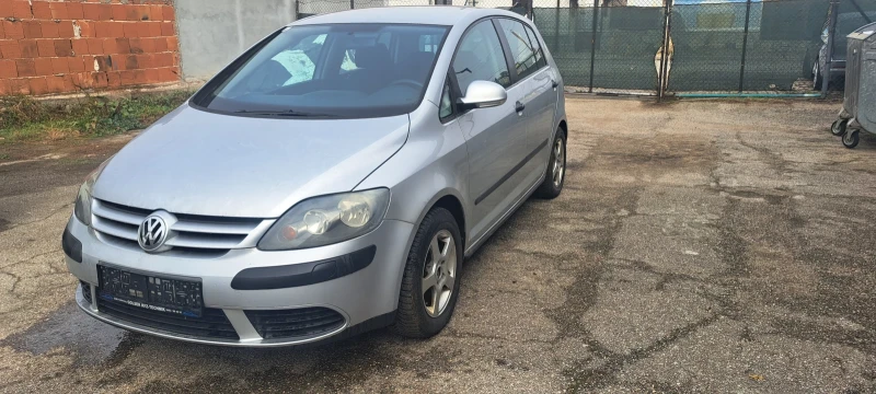 VW Golf Plus 1.9 TDI, снимка 8 - Автомобили и джипове - 48039694