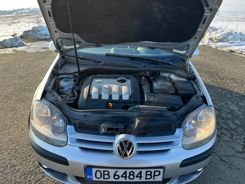 VW Golf 1.9 TDI BKC, снимка 8 - Автомобили и джипове - 49274177