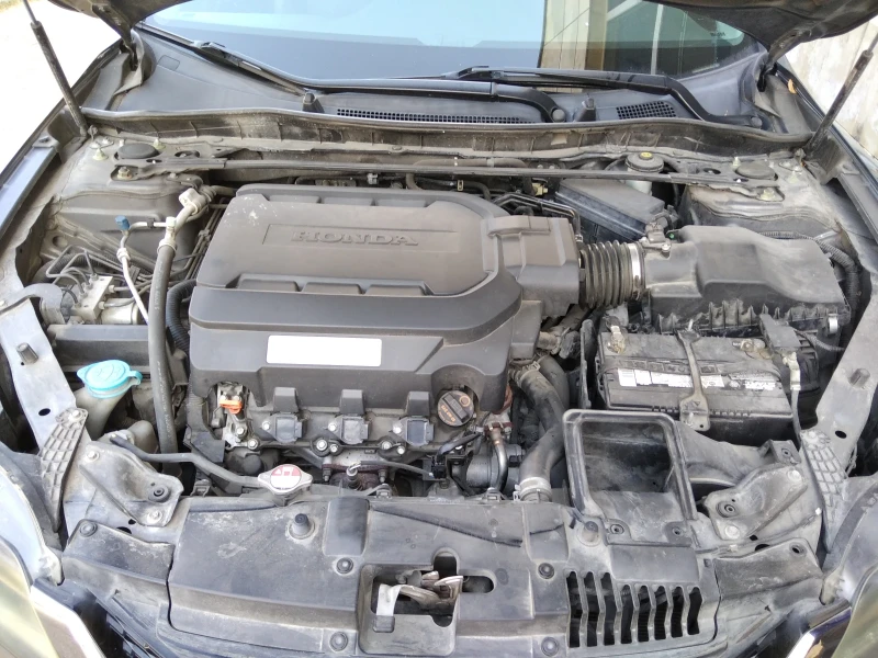 Honda Accord V6 купе, снимка 6 - Автомобили и джипове - 49293132