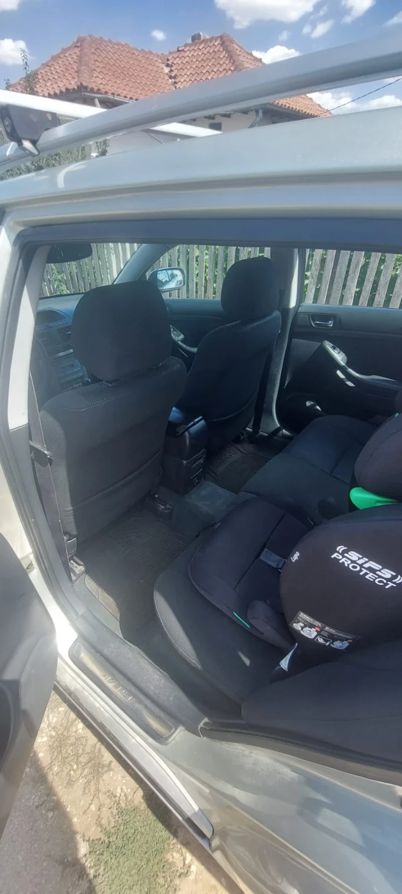 Toyota Avensis, снимка 4 - Автомобили и джипове - 52669005