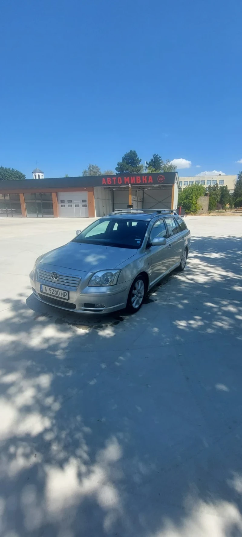 Toyota Avensis, снимка 14 - Автомобили и джипове - 52669005