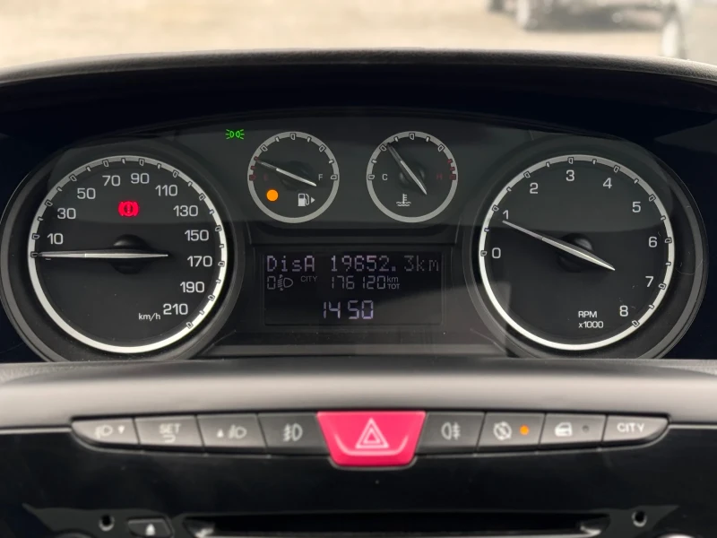 Lancia Ypsilon 1.3i Euro5B, снимка 14 - Автомобили и джипове - 52674882