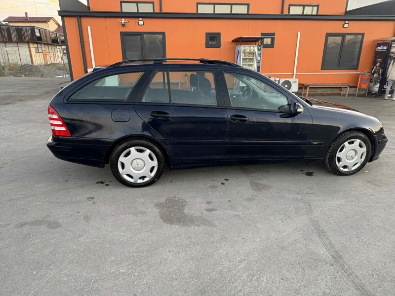 Mercedes-Benz C 180 Compressor , снимка 3 - Автомобили и джипове - 52734963