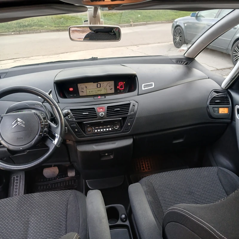 Citroen C4 Picasso, снимка 12 - Автомобили и джипове - 52917791