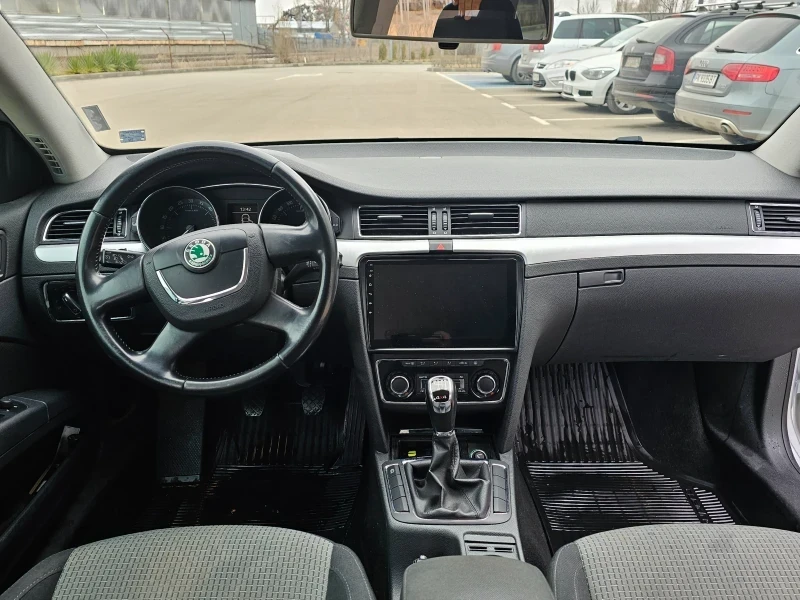 Skoda Superb  - изображение 9