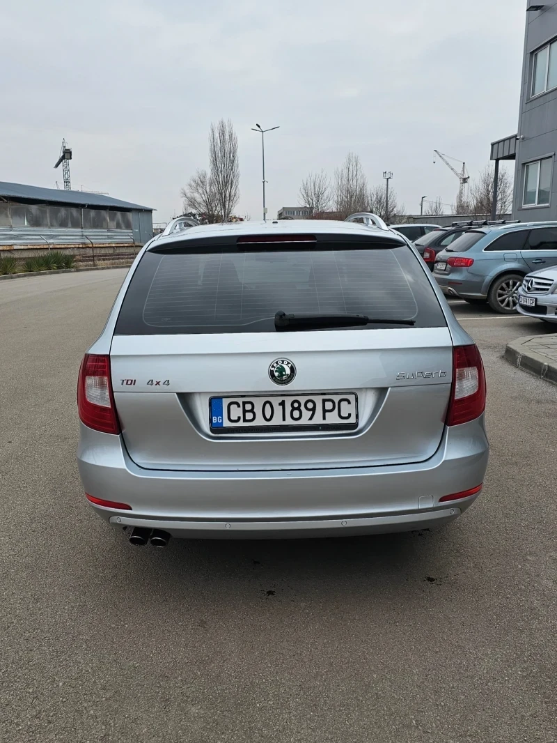 Skoda Superb  - изображение 6