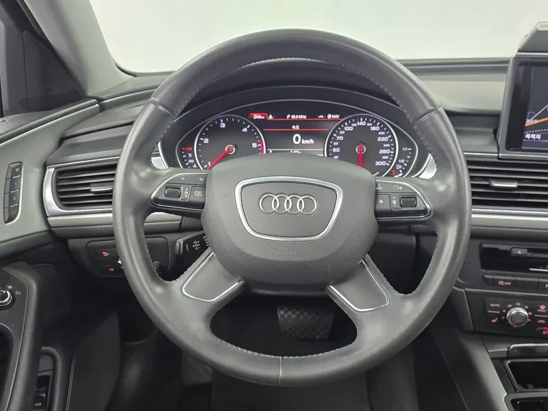 Audi A6 2.0 TDI, снимка 12 - Автомобили и джипове - 55048116