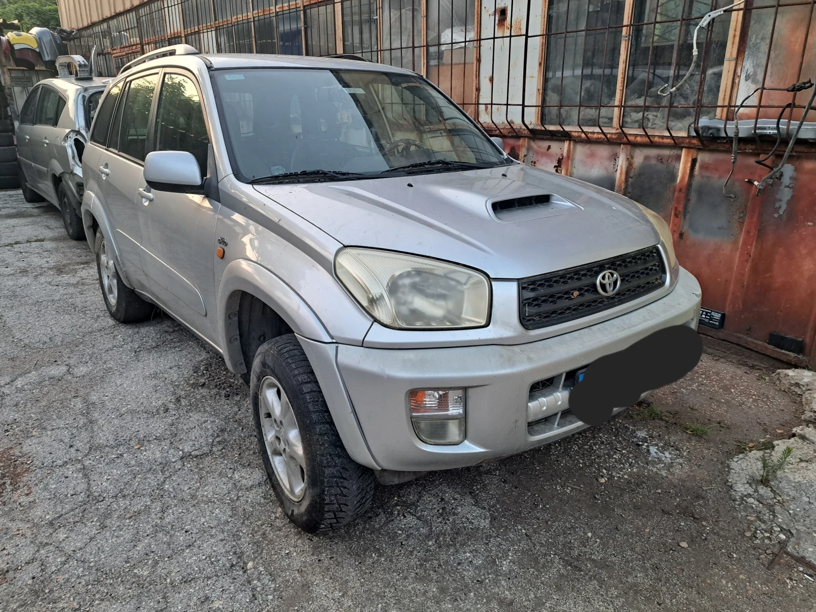Toyota Rav4 2.0 d4d, снимка 3 - Автомобили и джипове - 55356304