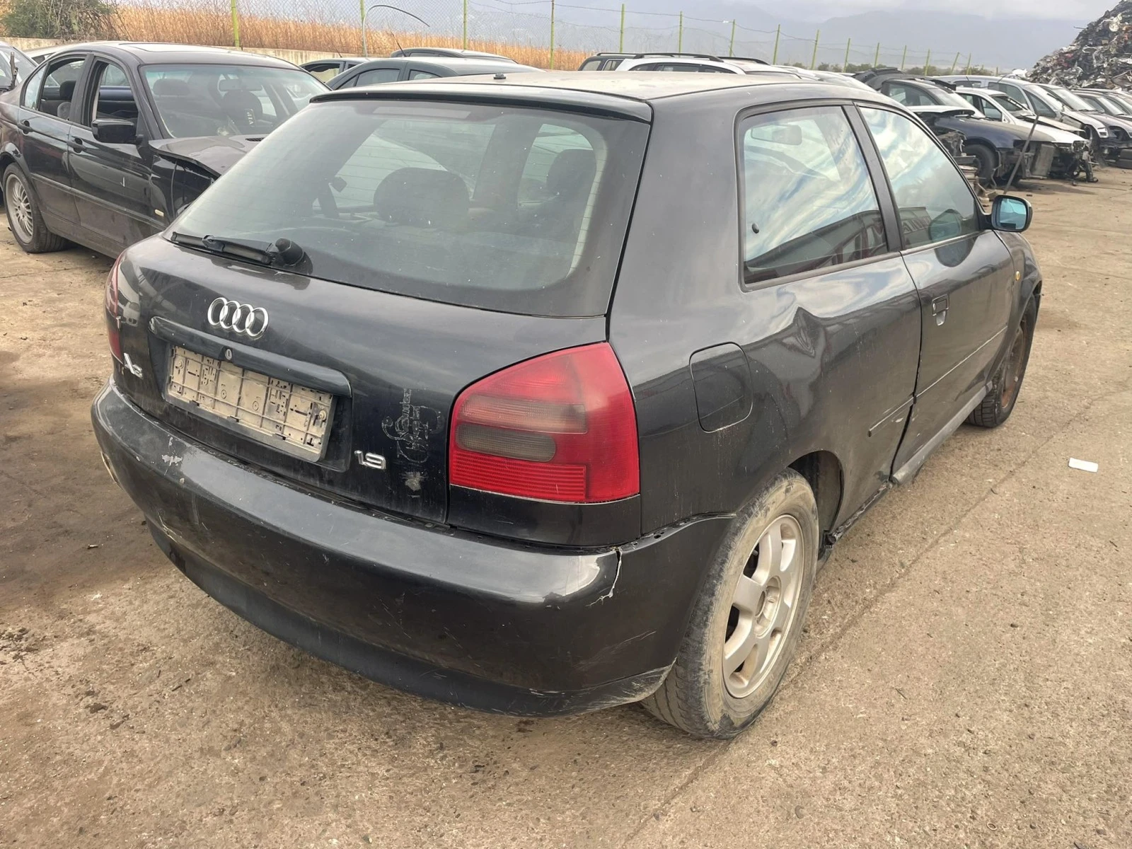 Audi A3 1.9 - изображение 2