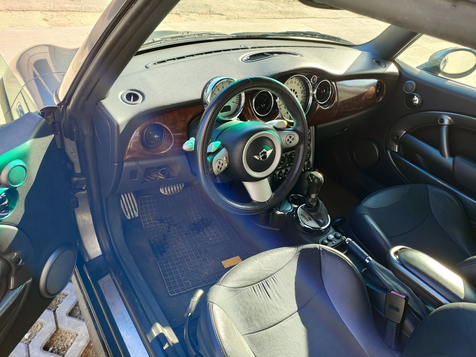 Mini Cooper s cabrio 1.6  - изображение 5