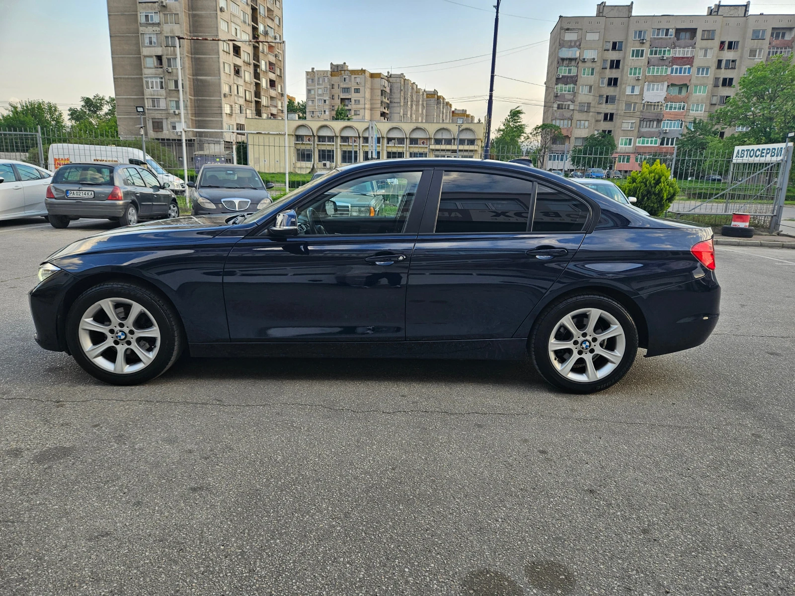 BMW 320 d-AT-Navi-Xenon - изображение 2