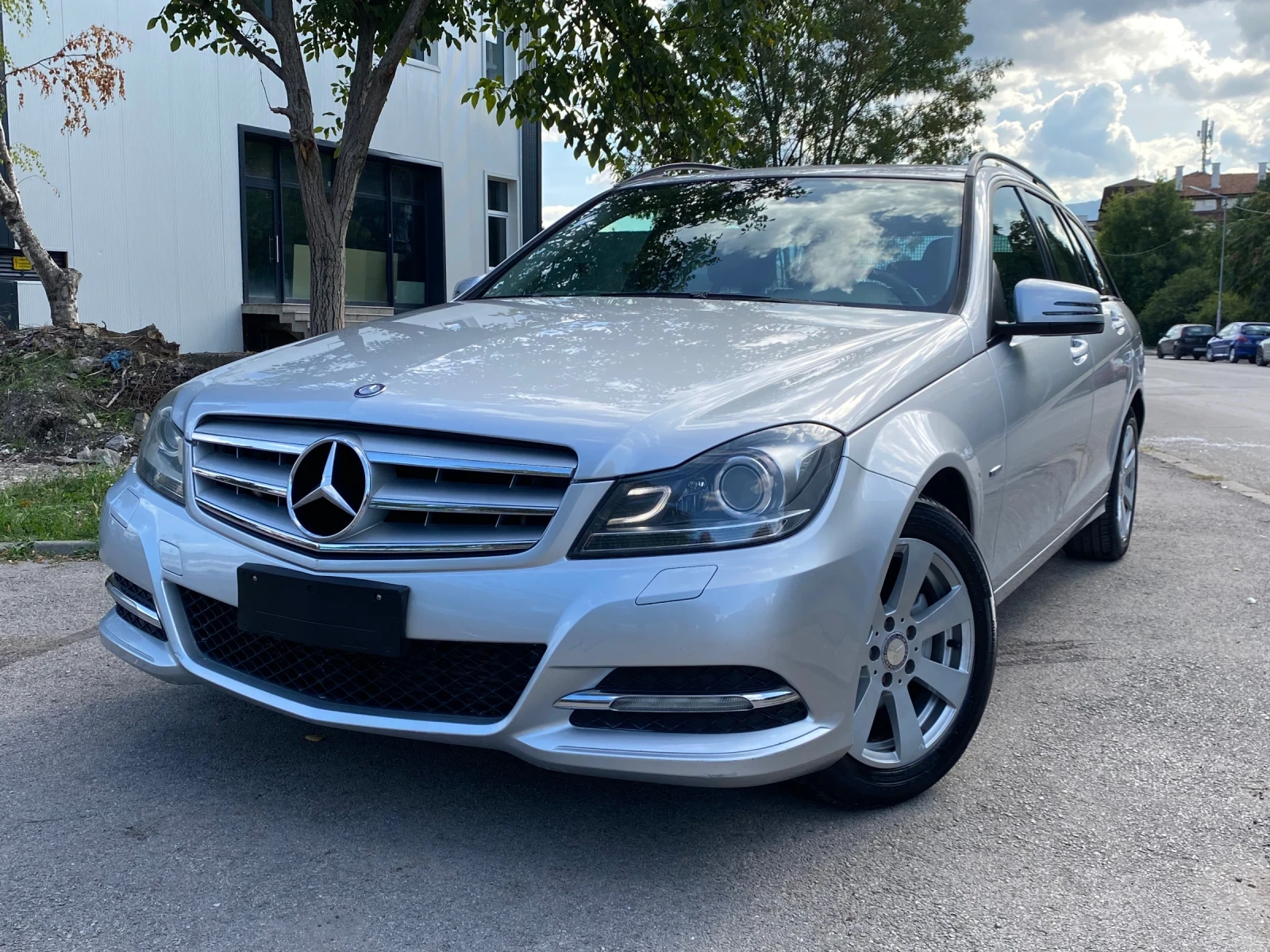 Mercedes-Benz C 200 2.2CDI - изображение 5