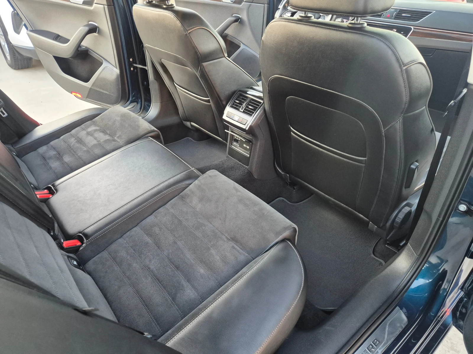 Skoda Superb SCOUT=  -44-200 / | Mobile.bg   10