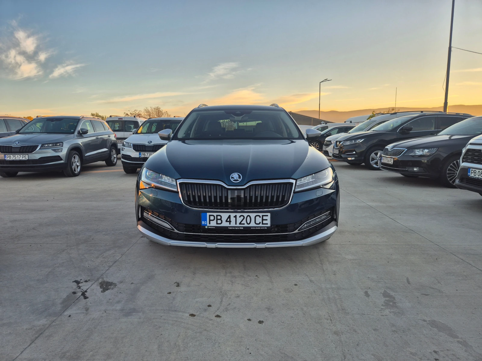 Skoda Superb SCOUT=  -44-200 / | Mobile.bg   8