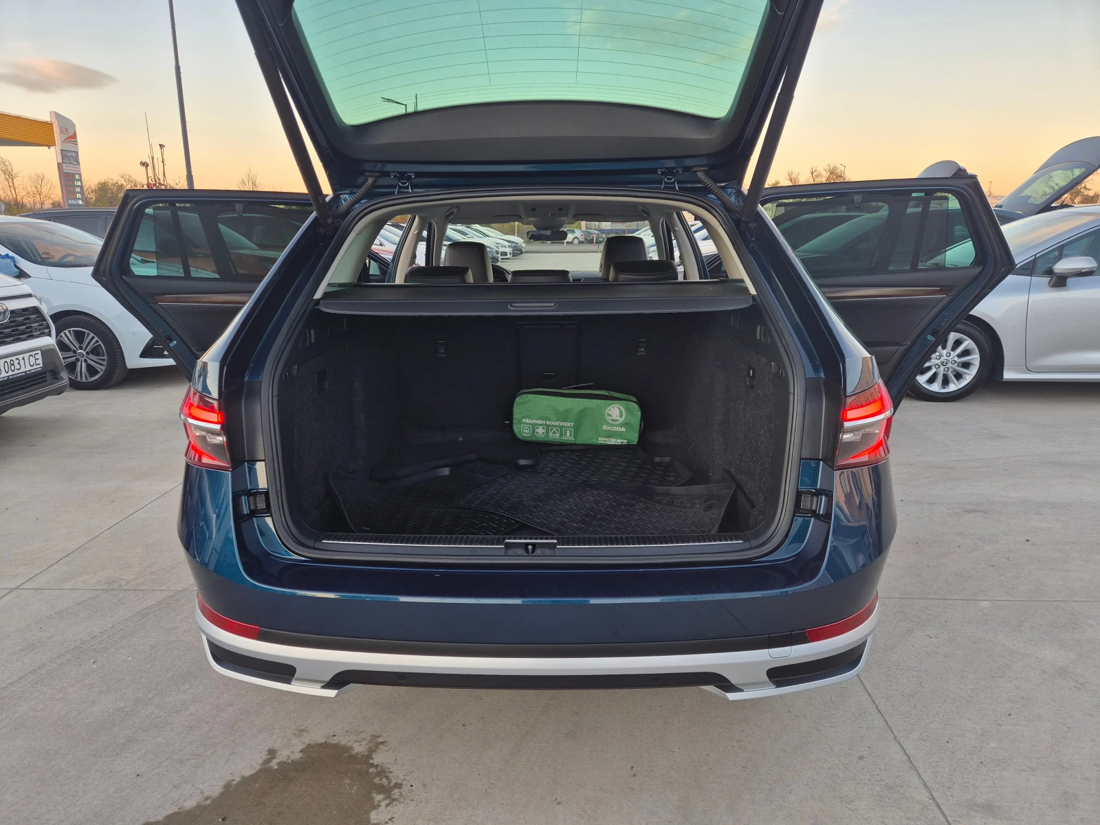 Skoda Superb SCOUT=  -44-200 / | Mobile.bg   11