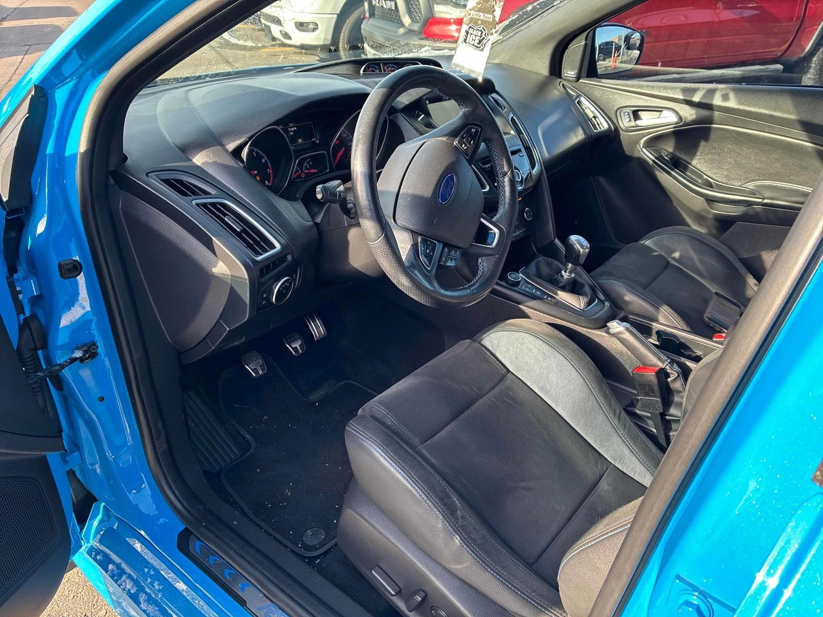 Ford Focus CARFAX АВТО КРЕДИТ  - изображение 5