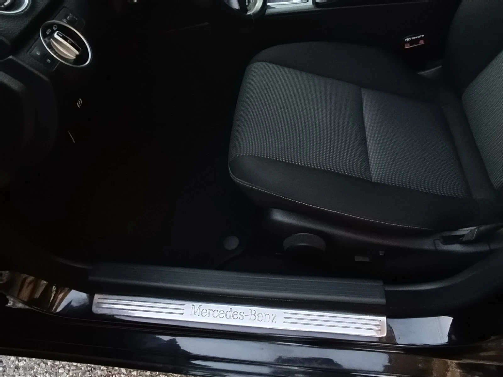 Mercedes-Benz 220 | Mobile.bg � ����������� 11