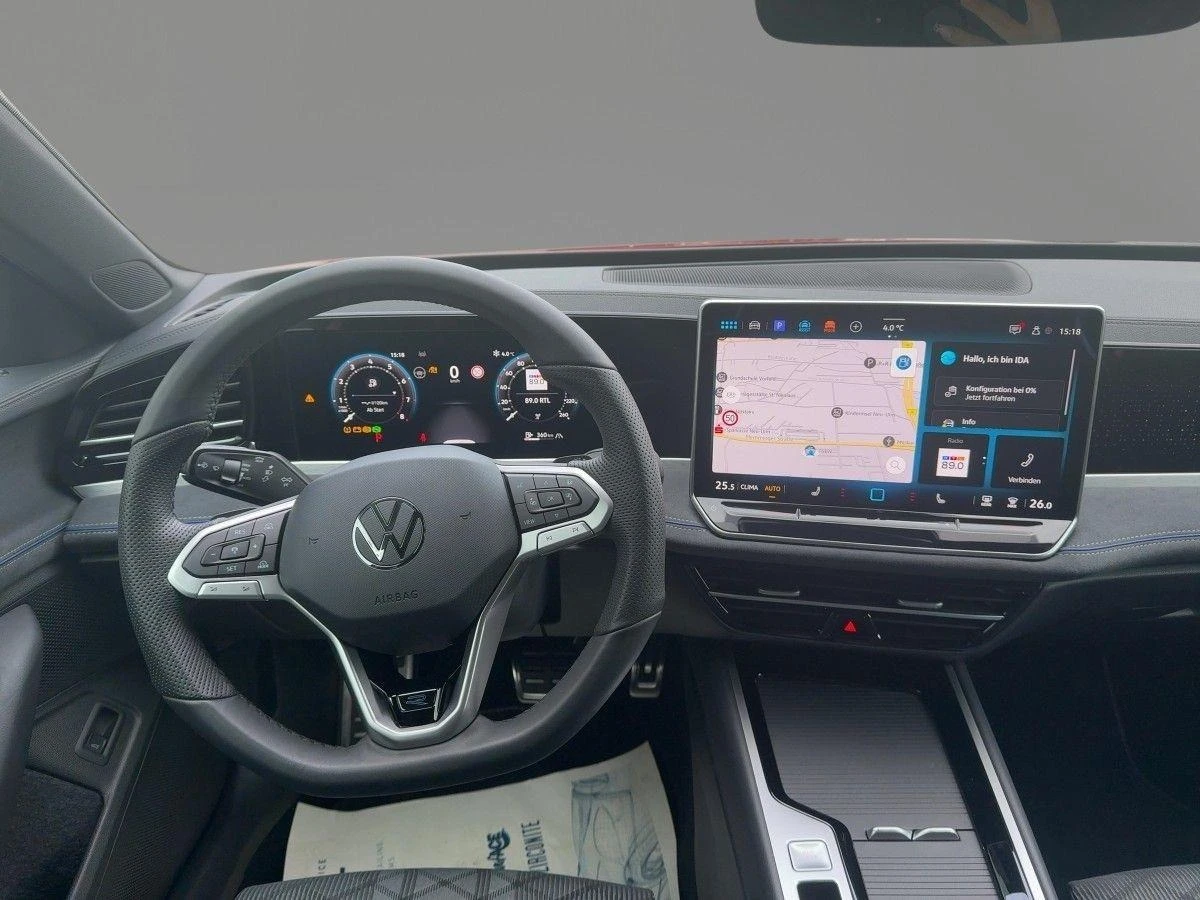 VW Passat 2.0 TSI 4-MOTION R-LINE BLACK STYLE - изображение 6