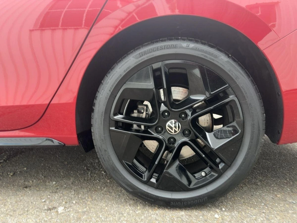 VW Passat 2.0 TSI 4-MOTION R-LINE BLACK STYLE - изображение 5