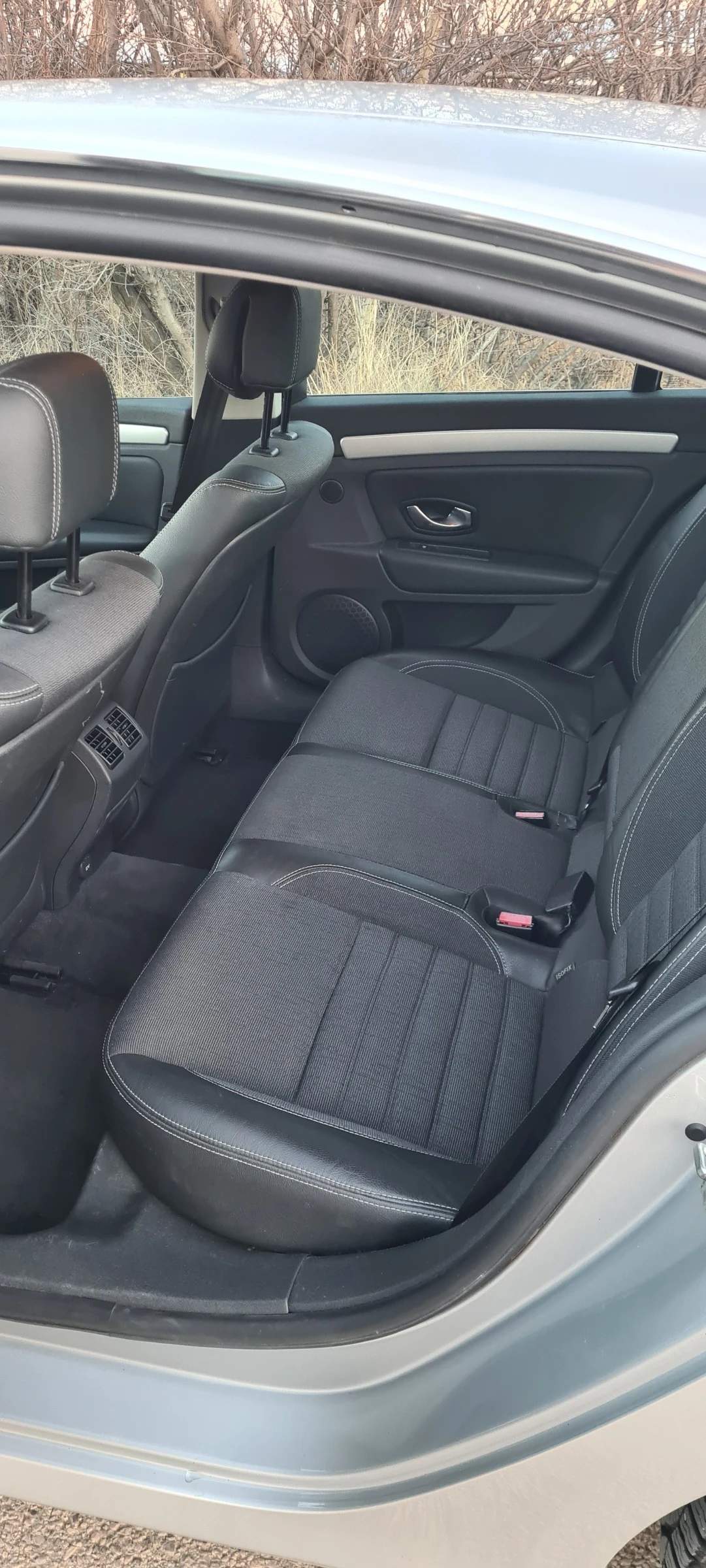 Renault Laguna III 2.0 140hp LPG | Mobile.bg � ����������� 12