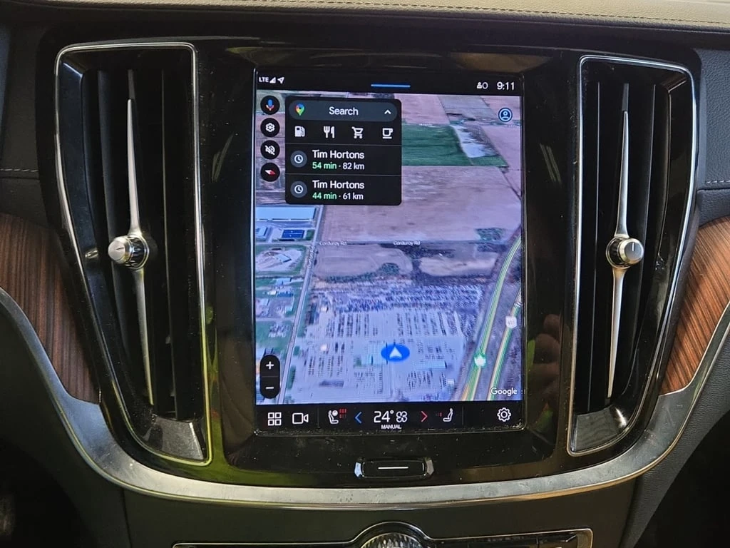 Volvo V60 Cross Country * ULTIMATE * CARFAX /360/NAVI/PANO/DIS - изображение 10